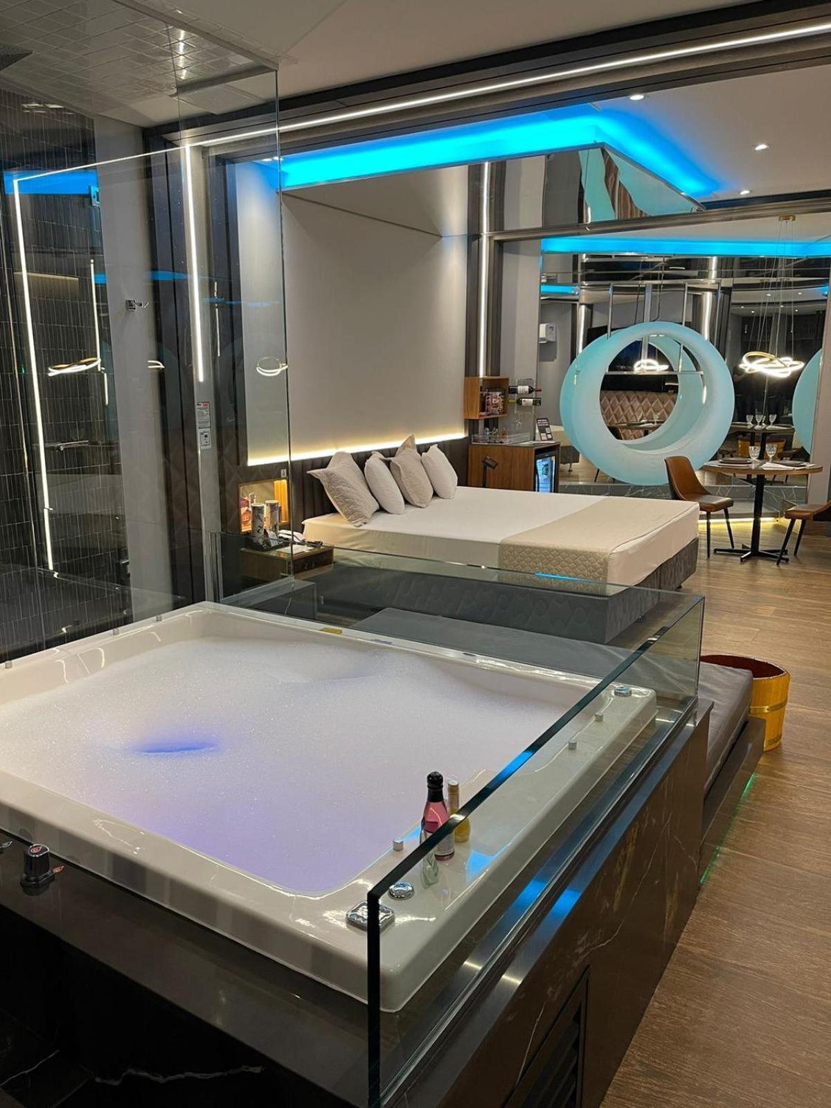 情趣飯店 Dubai Bh *